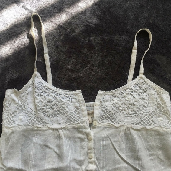 Abercrombie & Fitch Tops - Abercrombie & Fitch Tank top M